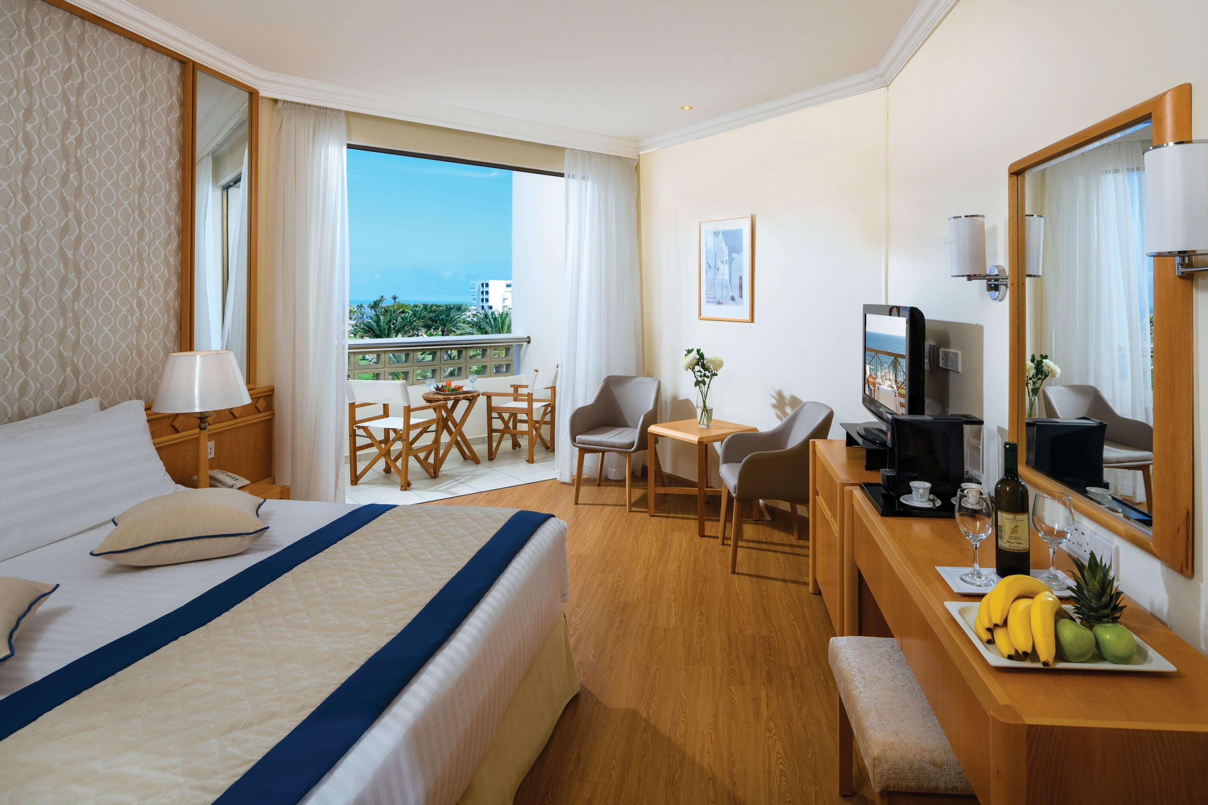 Family Triple Interconnecting Classic Room Limited Sea View,1275211360:JPEG