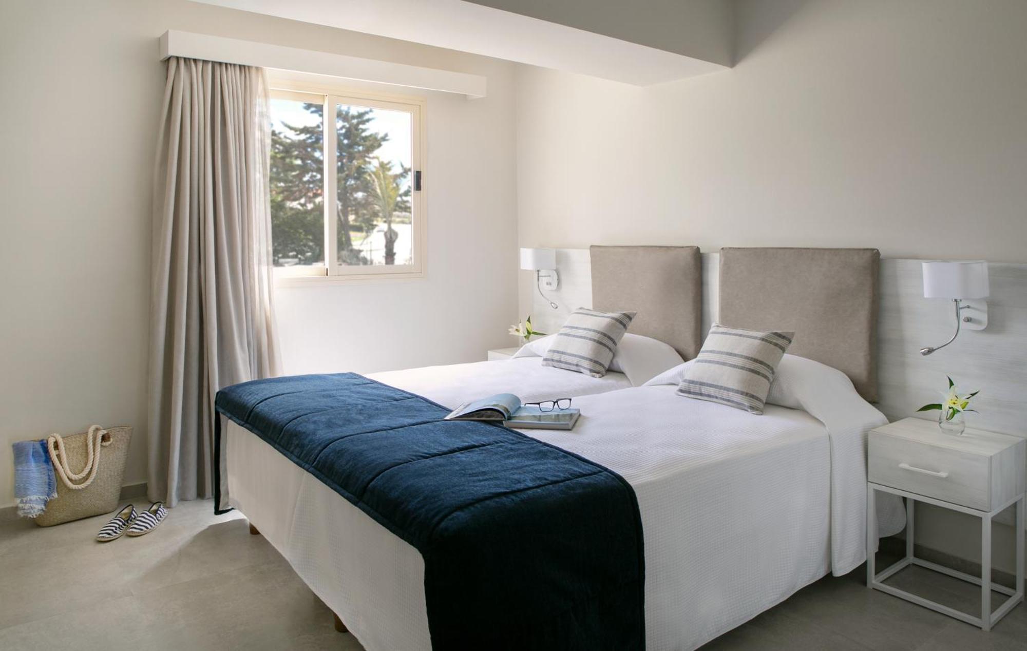 Superior Room Inland View,1447779700:JPEG